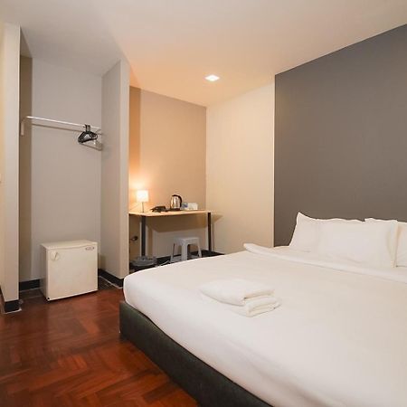 Go Inn Silom โกอินน์ สีลม - สถานีรถไฟฟ้าเซนต์หลุยส์ Bangkok Bilik gambar