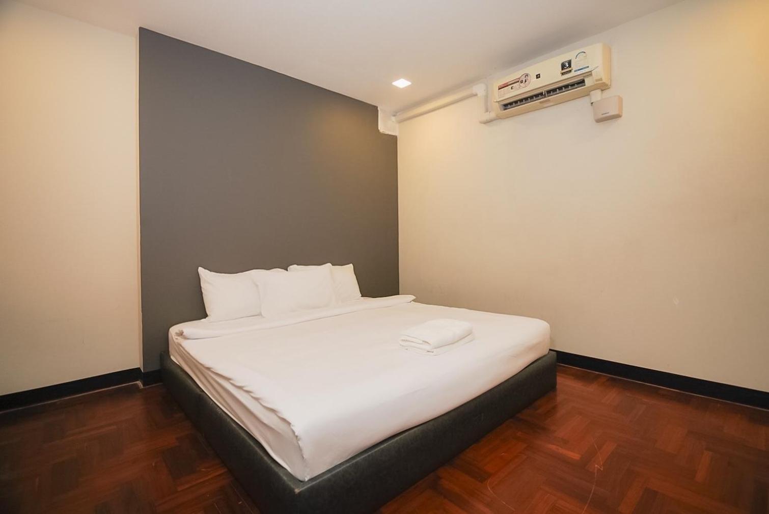Go Inn Silom โกอินน์ สีลม - สถานีรถไฟฟ้าเซนต์หลุยส์ Bangkok Bilik gambar